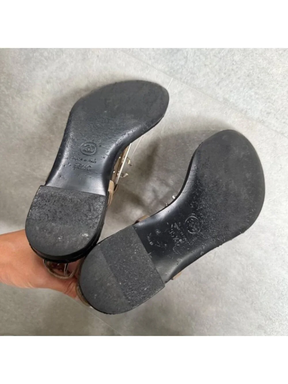 Chanel Thong Sandals Quilted Coco Mark Flat Shoes Black Beige Silver - Picture 8 of 10